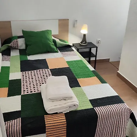 Atp San Cristobal A 5 Minutos De Puerta Purchena - Alcazaba - Catedral - Wifi Gratis! Feriehus Almería