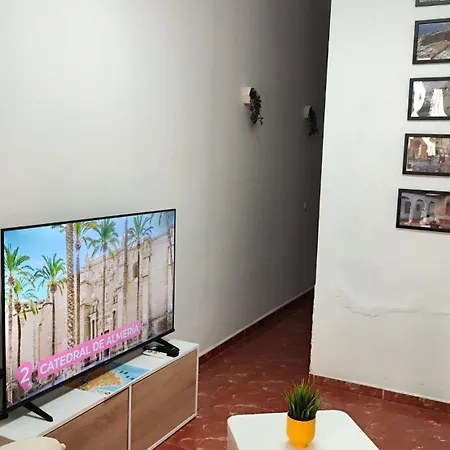 Atp San Cristobal A 5 Minutos De Puerta Purchena - Alcazaba - Catedral - Wifi Gratis! Feriehus Almería