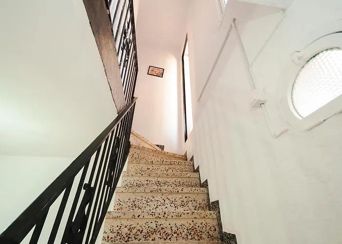 Дом отдыха Atp San Cristobal A 5 Minutos De Puerta Purchena - Alcazaba - Catedral - Wifi Gratis!