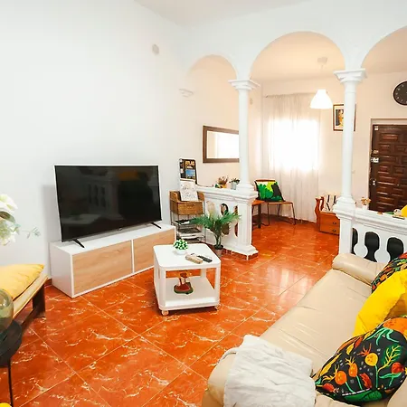 Atp San Cristobal A 5 Minutos De Puerta Purchena - Alcazaba - Catedral - Wifi Gratis! * Almería